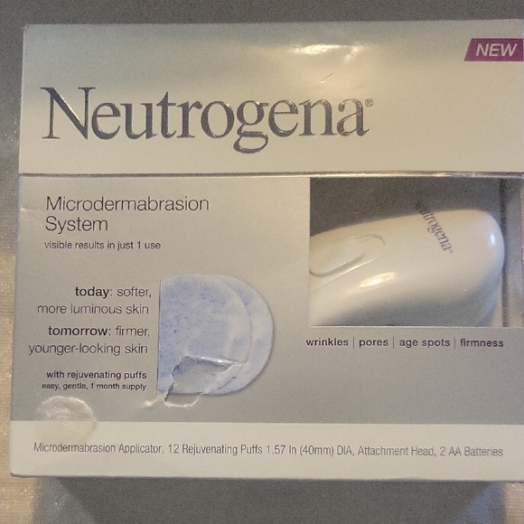 Neutrogena Microdermabrasion Kit - Picture 2 of 9